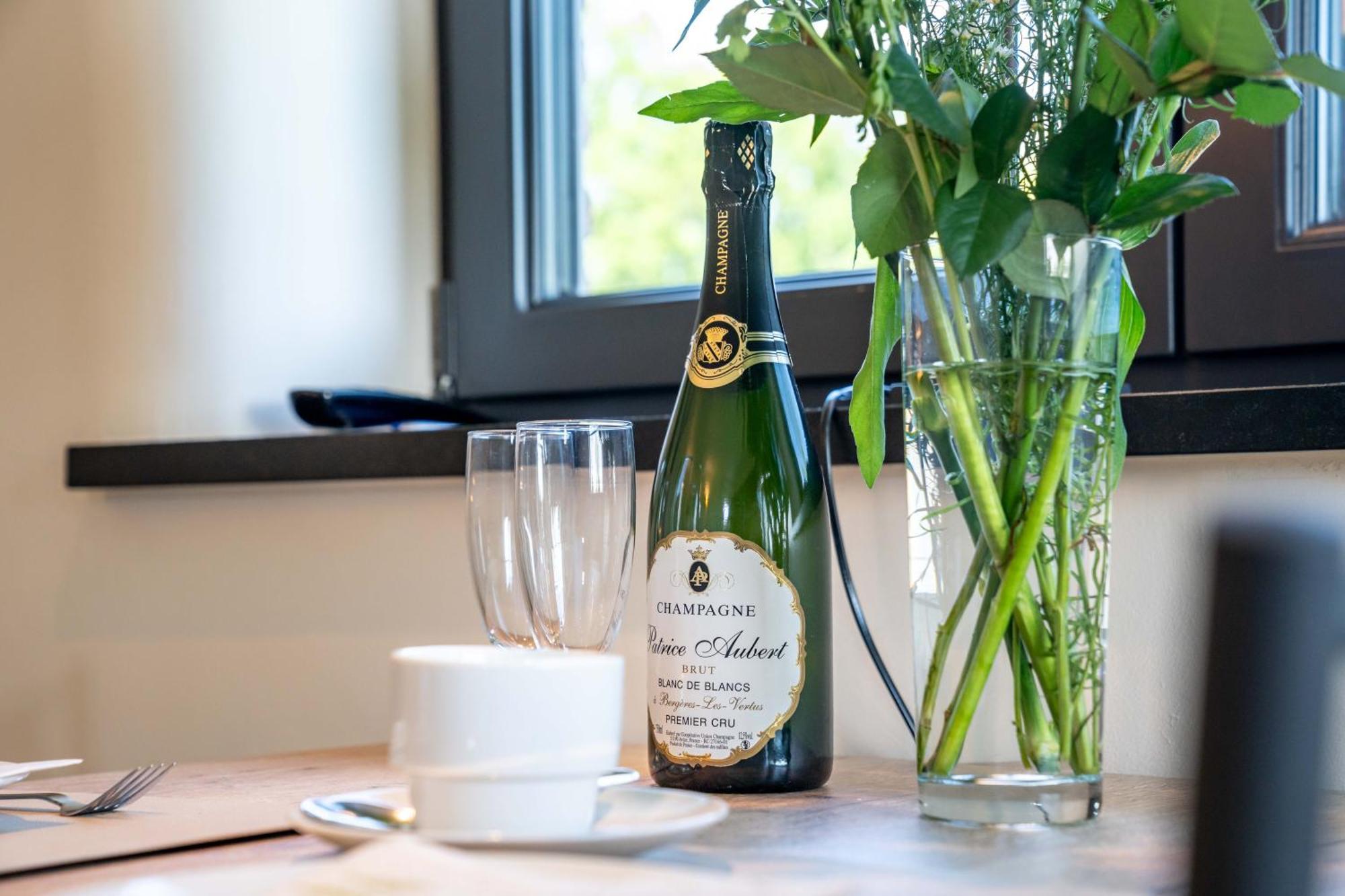 Hoeve Den Akker - Luxueuze Vakantiewoningen Met Privetuinen En Alpaca'S Nabij Brugge, Damme, Knokke, Sluis En Cadzand Exteriör bild